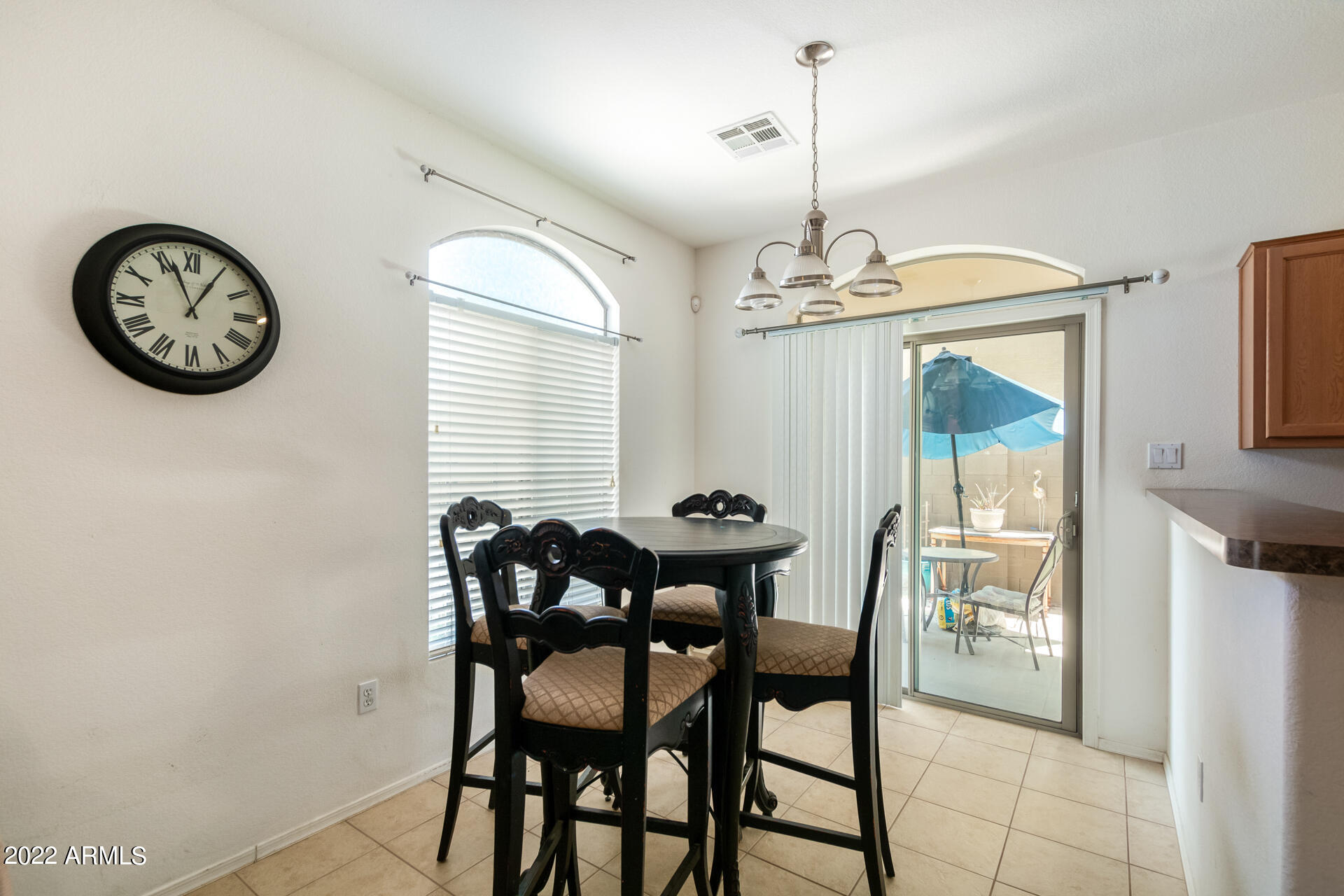 2150 West Alameda Road, Unit 1064 Phoenix, AZ 85085 - Photo 8 of 43 08 - Dining