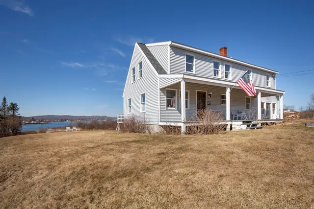 $695,000 | 108 North Shore Drive, Owls Head, ME 04854