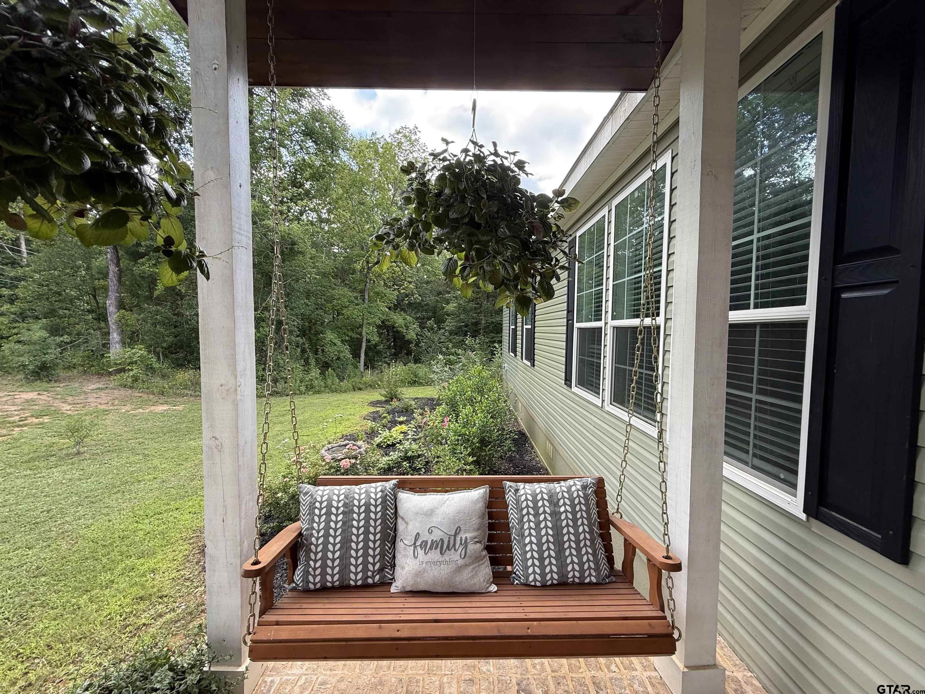 680 East 4th Street Rusk, TX 75785 - Photo 4 of 27