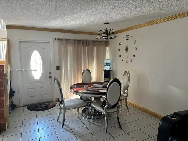 $465,000 | Snapper Creek Townhouses, Miami, FL 33173