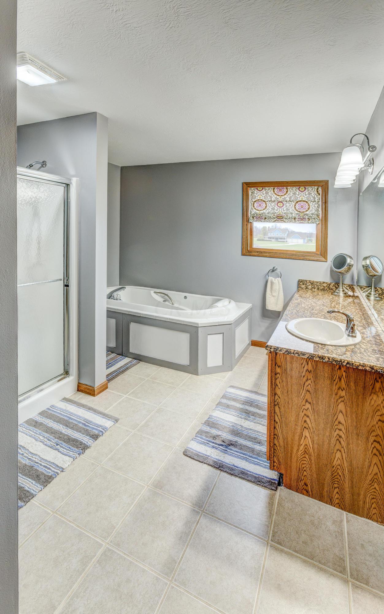 2570 Clark-Shaw Road Powell, OH 43065 - Photo 17 of 25 Gallery Image 17