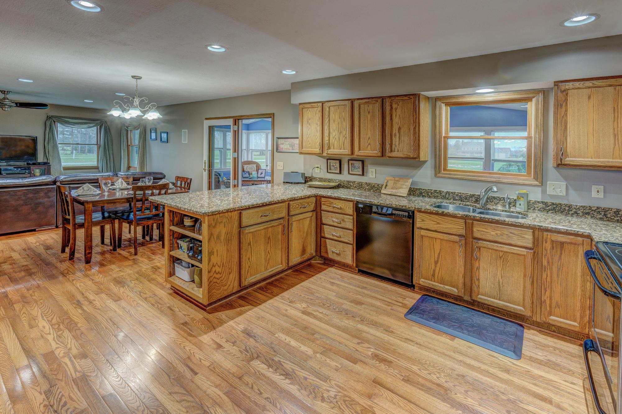 2570 Clark-Shaw Road Powell, OH 43065 - Photo 4 of 25 Gallery Image 4
