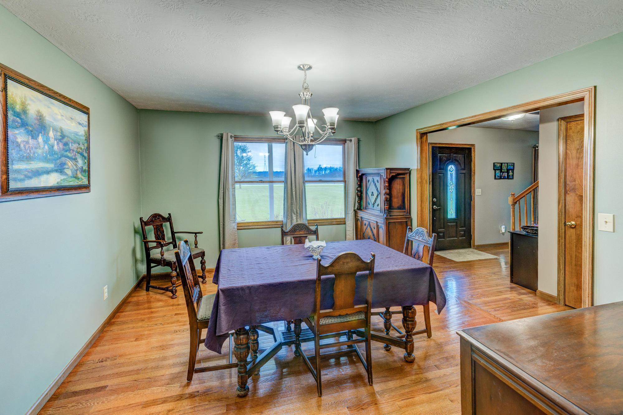2570 Clark-Shaw Road Powell, OH 43065 - Photo 7 of 25 Gallery Image 7
