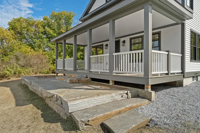 $1,150,000 | 958 East Woodstock Road, Woodstock, VT 05091