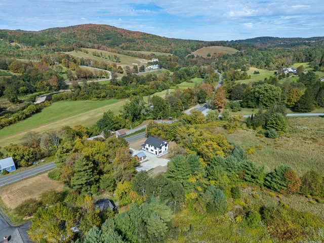 $1,150,000 | 958 East Woodstock Road, Woodstock, VT 05091