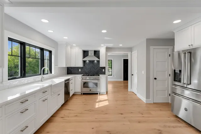 $1,150,000 | 958 East Woodstock Road, Woodstock, VT 05091