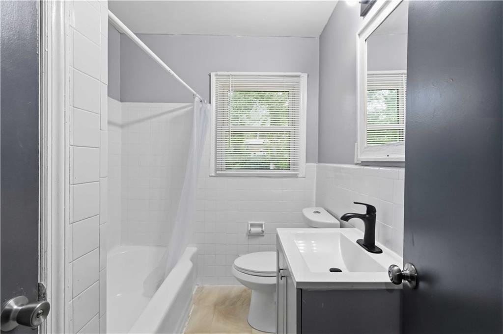 1089 Longshore Drive Decatur, GA 30032 - Photo 18 of 22 Gallery Image 18