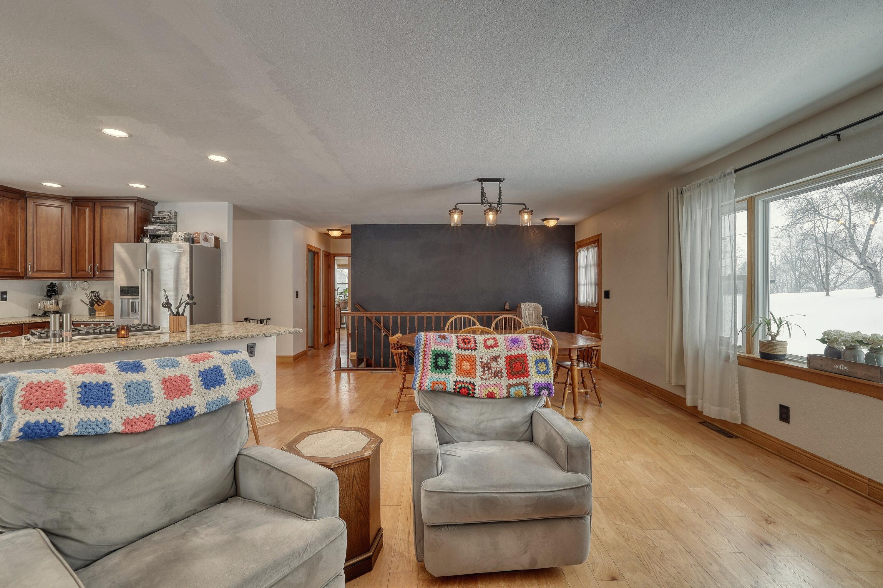 N67-w29921 Hartling Road Merton, WI 53029 - Photo 14 of 56 Living Room