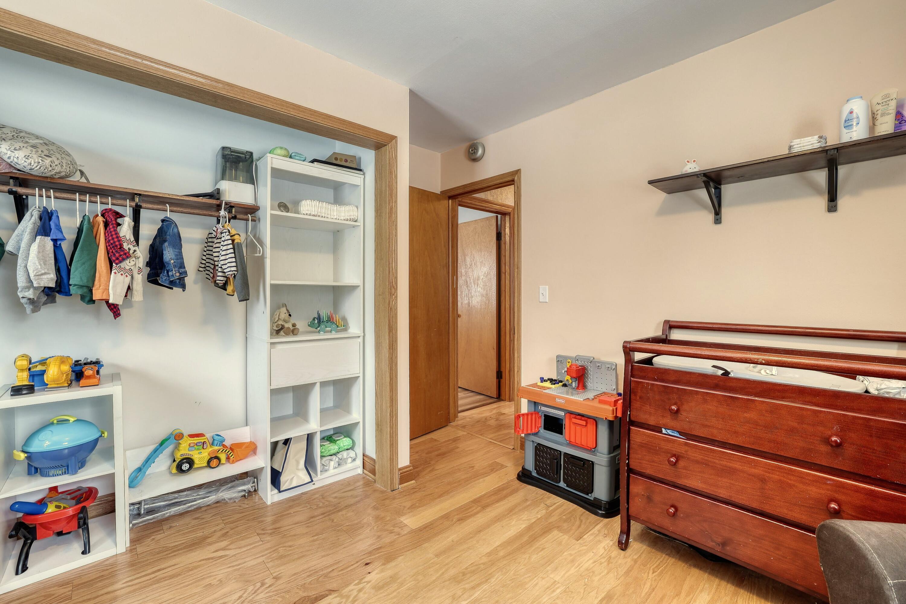 N67-w29921 Hartling Road Merton, WI 53029 - Photo 17 of 56 Bedroom 2