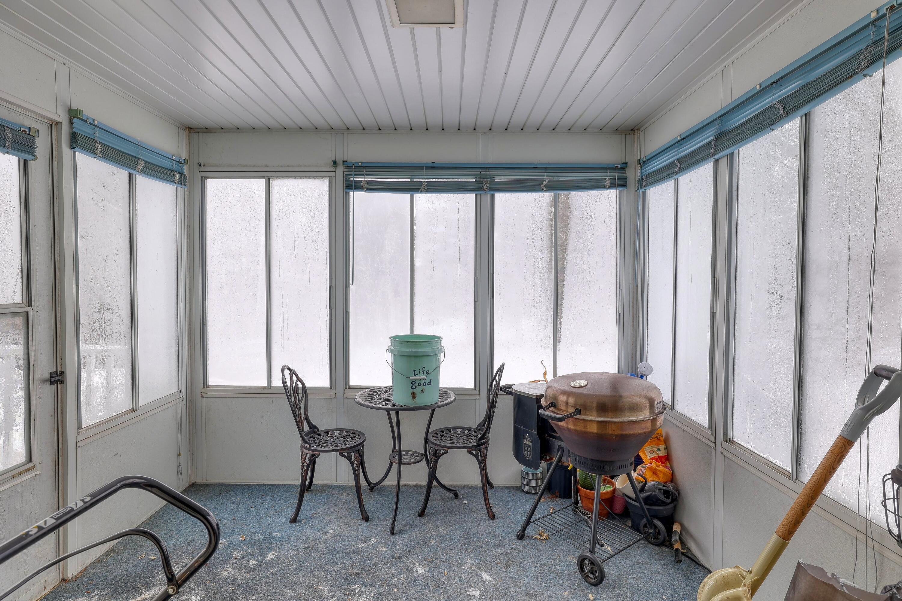 N67-w29921 Hartling Road Merton, WI 53029 - Photo 29 of 56 Sun Porch