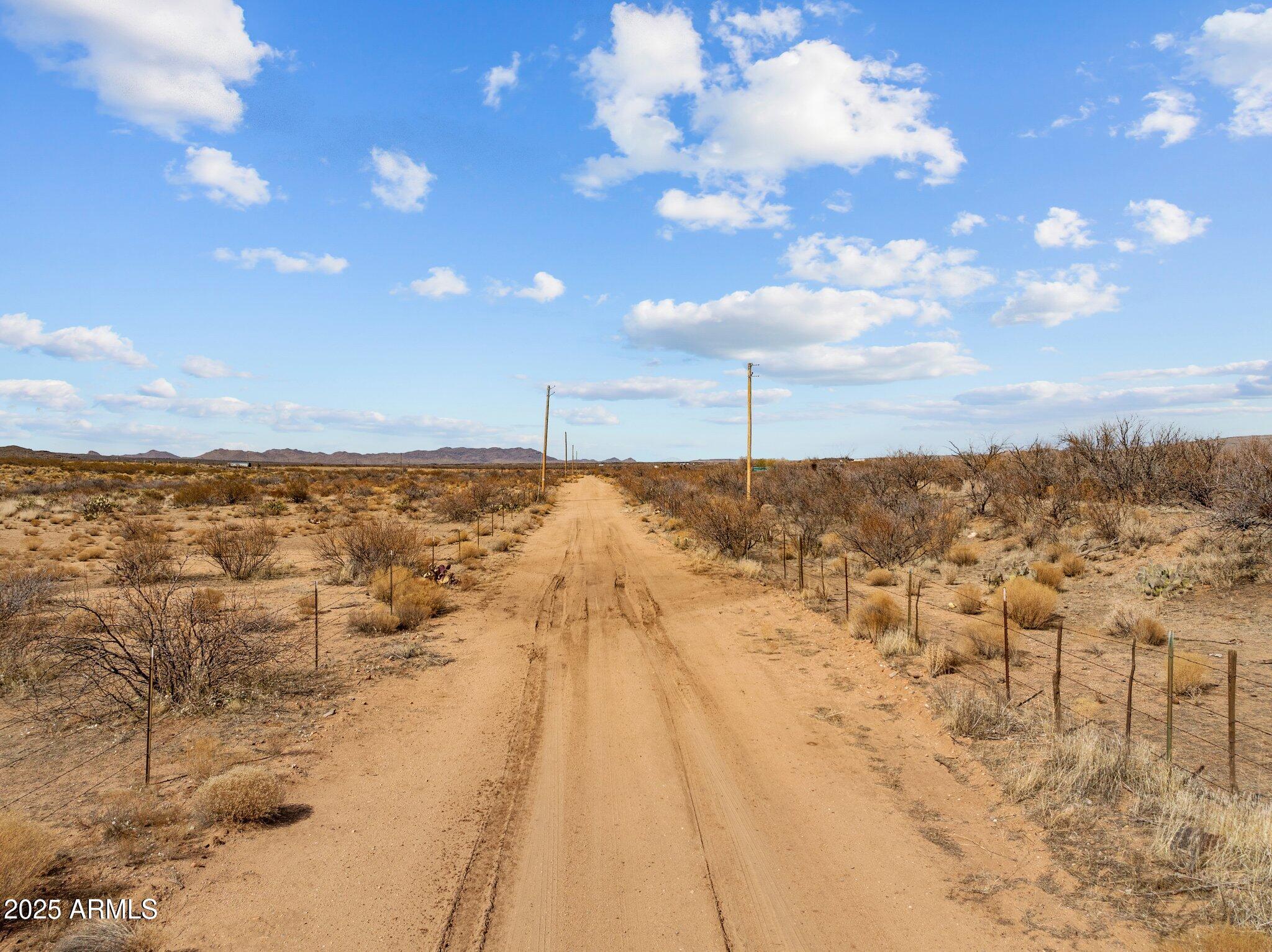 X1 South Stetson Ranch Road Congress, AZ 85332 - Photo 11 of 13 a view of an ocean beach