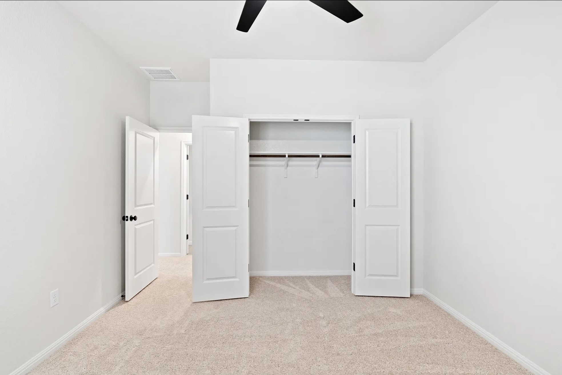 1612 Kit Circle Austin, TX 78758 - Photo 14 of 29 a view of an empty room