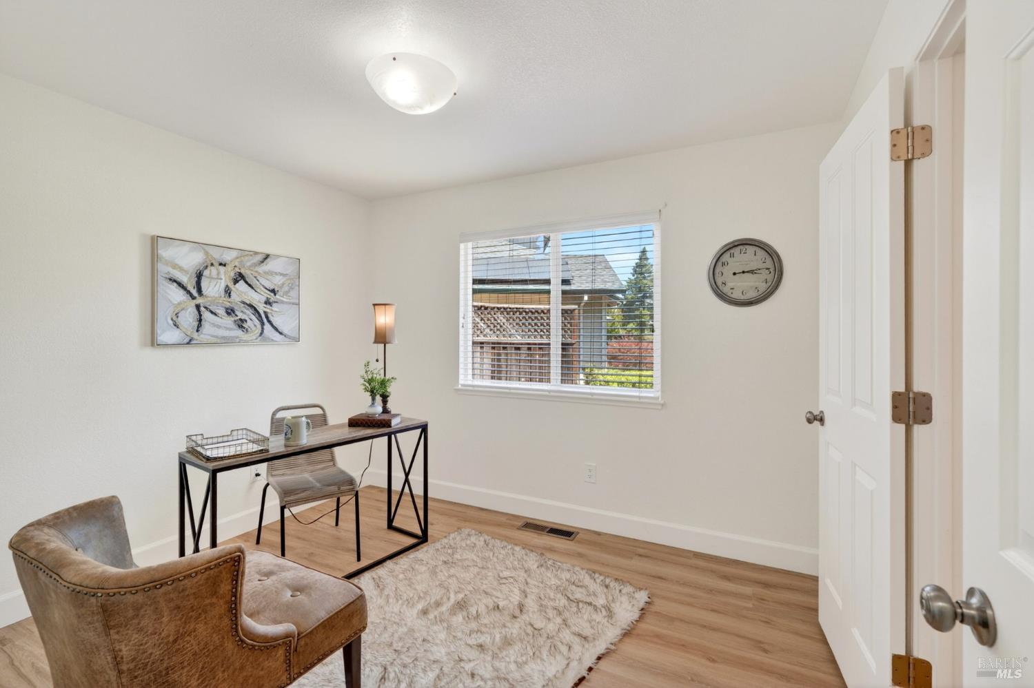2322 South Hampton Circle Santa Rosa, CA 95401 - Photo 11 of 58