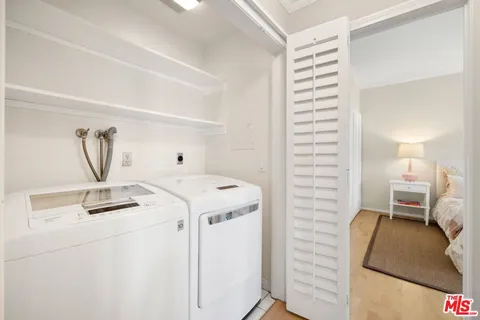 $1,279,000 | 1247 10th Street, Unit 4, Santa Monica, CA 90401