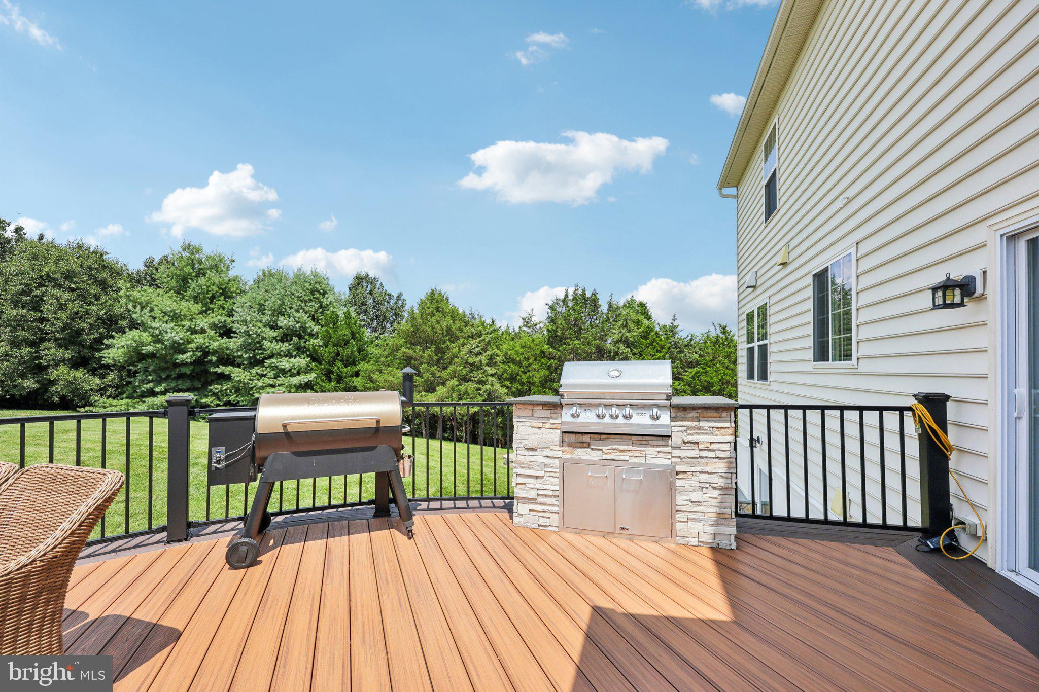 7040 Hi-Rock Ridge Road Warrenton, VA 20187 - Photo 10 of 70 Gallery Image 10
