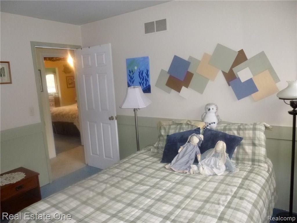4345 Old Mill Road Pinckney, MI 48169 - Photo 26 of 39 Bedroom