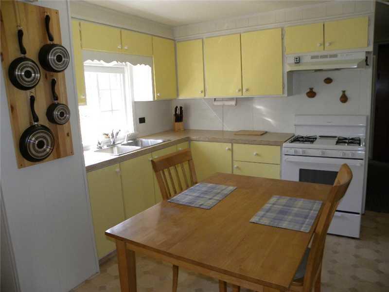 147 Stanley Road Readfield, ME 04355 - Photo 12 of 23 Kitchen.