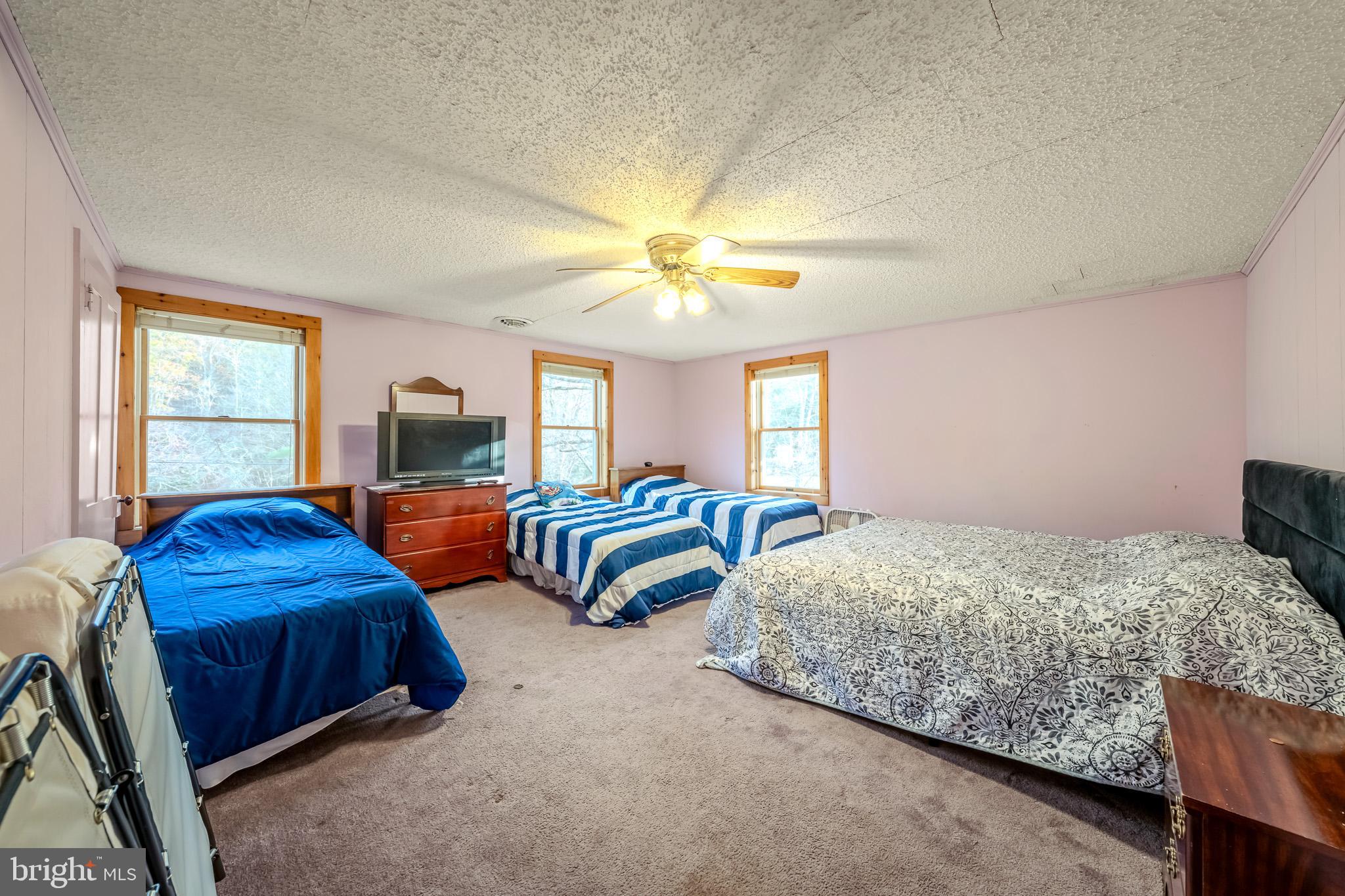 228 Huntington Creek Road Sweet Valley, PA 18656 - Photo 44 of 128