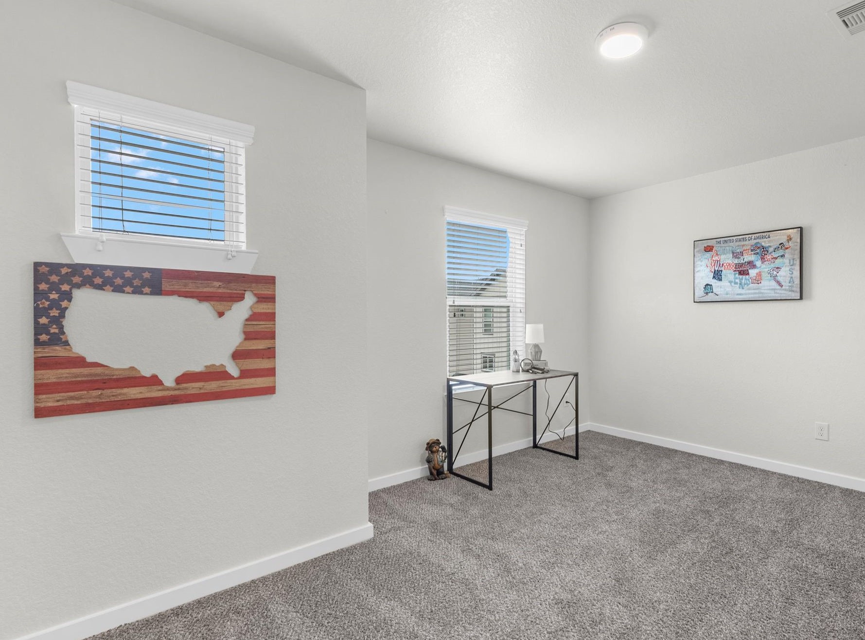12603 Telge Road, Unit 31B Cypress, TX 77429 - Photo 19 of 32 a view of a livingroom with furniture and a window