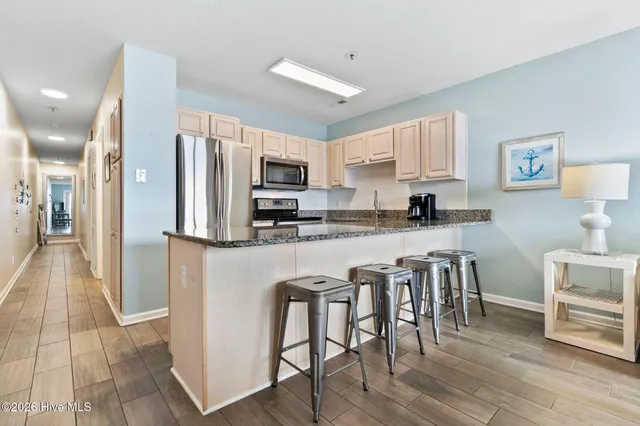 $639,000 | 27 Ocean Isle W Boulevard, Unit 2F, Ocean Isle Beach, NC 28469