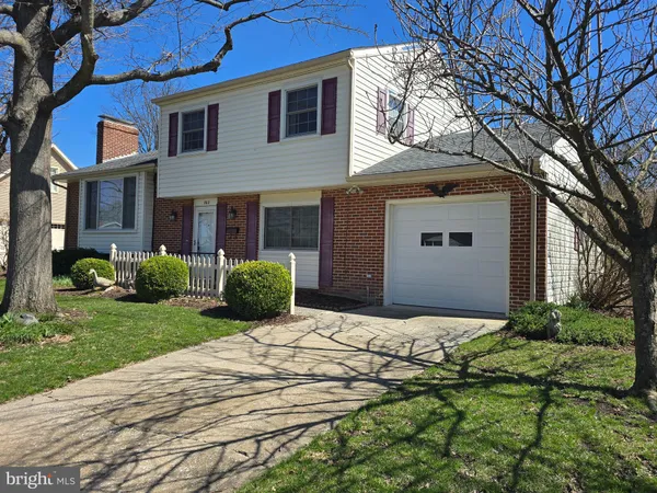 $1,950 | 802 Sunset Avenue, Gettysburg, PA 17325