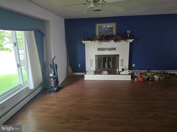 $1,950 | 802 Sunset Avenue, Gettysburg, PA 17325