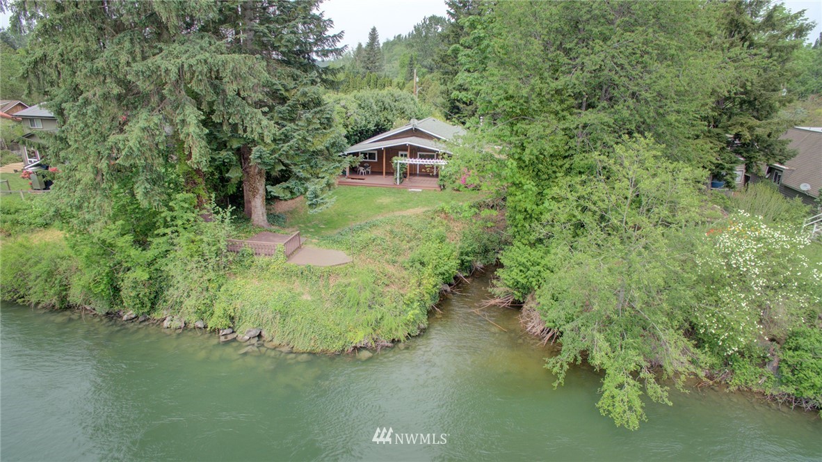 1008 Dyer Road Sultan, WA 98294 - Photo 1 of 25