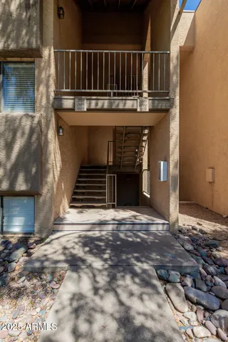 $192,500 | 18811 North 19th Avenue, Unit 2004, Phoenix, AZ 85027