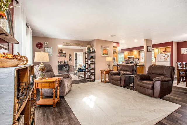 $279,000 | 912 West Colon Road, Bronson, MI 49028