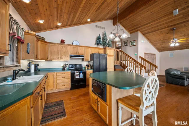 $625,000 | 536 Leeward Court, Varna, IL 61375