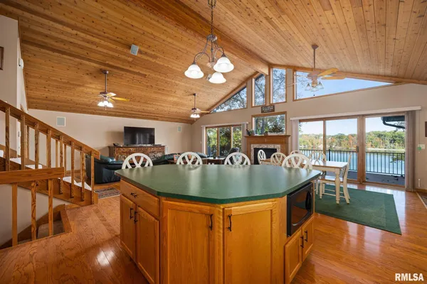 $580,000 | 536 Leeward Court, Varna, IL 61375