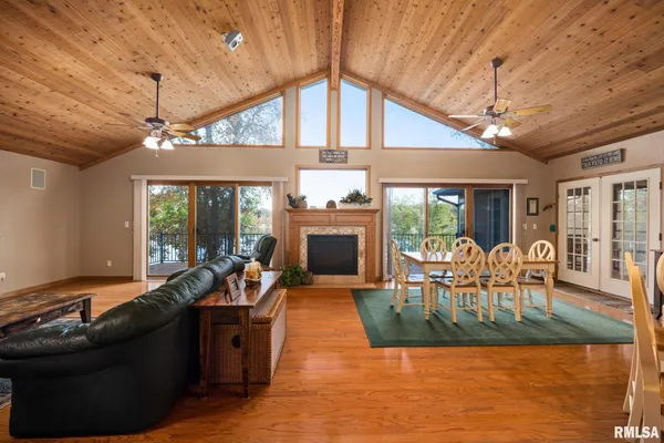 $580,000 | 536 Leeward Court, Varna, IL 61375