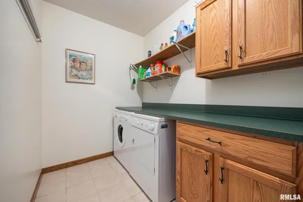 $580,000 | 536 Leeward Court, Varna, IL 61375