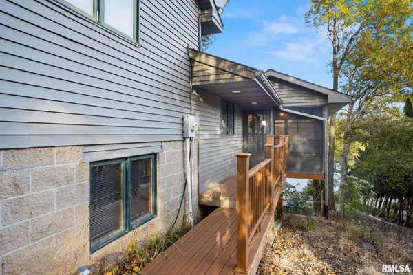 $580,000 | 536 Leeward Court, Varna, IL 61375