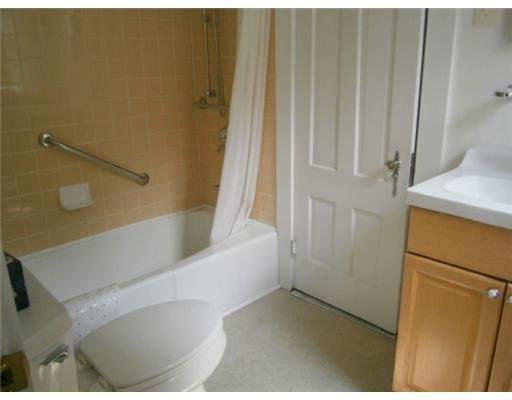 270 Main Street Waterville, ME 04901 - Photo 9 of 18 Bathroom. 1st floor