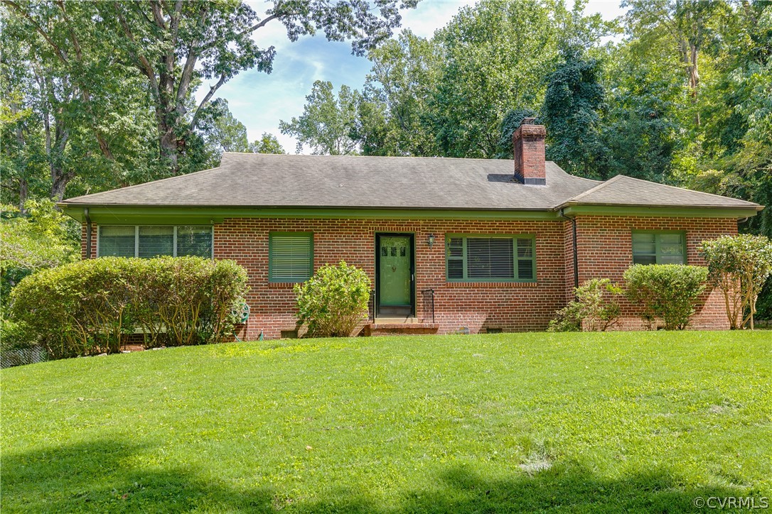 3911 Arklow Road Richmond, VA 23235 - Photo 39 of 39 a front view of house with yard and green space