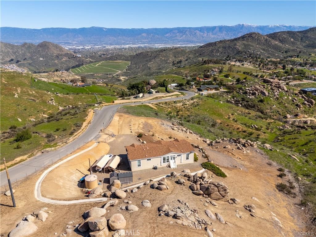 9289 Box Springs Mountain Road Moreno Valley, CA 92557 - Photo 3 of 42