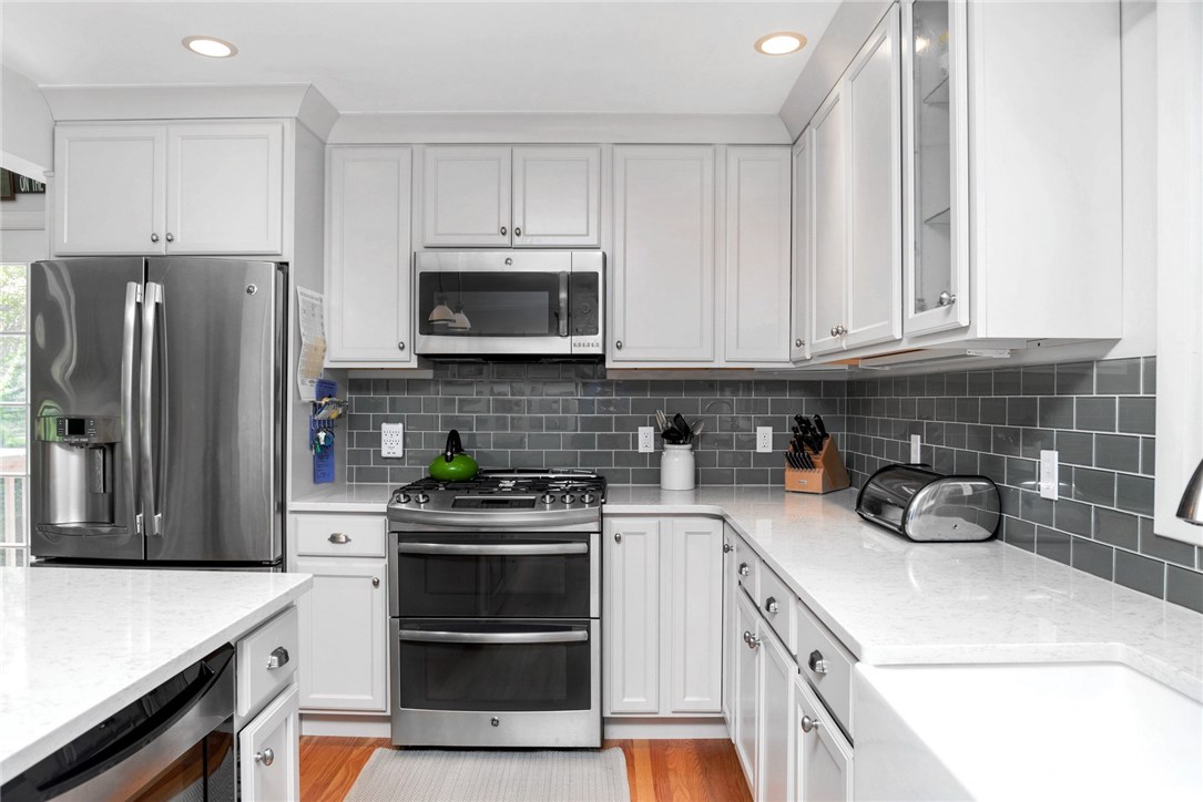 55 Bayview Road Charlestown, RI 02813 - Photo 8 of 24