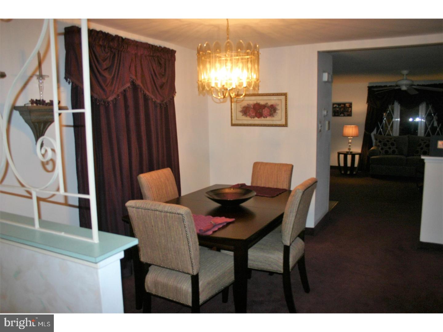 2710 Welsh Road Philadelphia, PA 19152 - Photo 6 of 25 Dining Room
