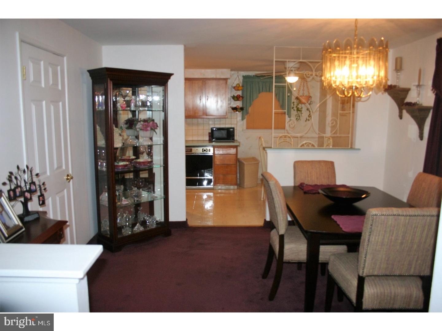 2710 Welsh Road Philadelphia, PA 19152 - Photo 7 of 25 Dining Room