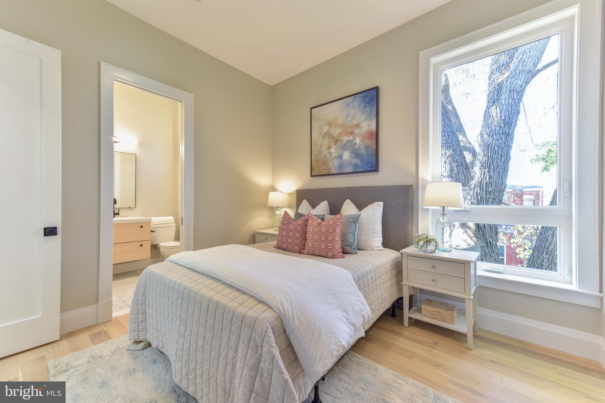 311 P Street Northwest, Unit 3 Washington, DC 20001 - Photo 17 of 26