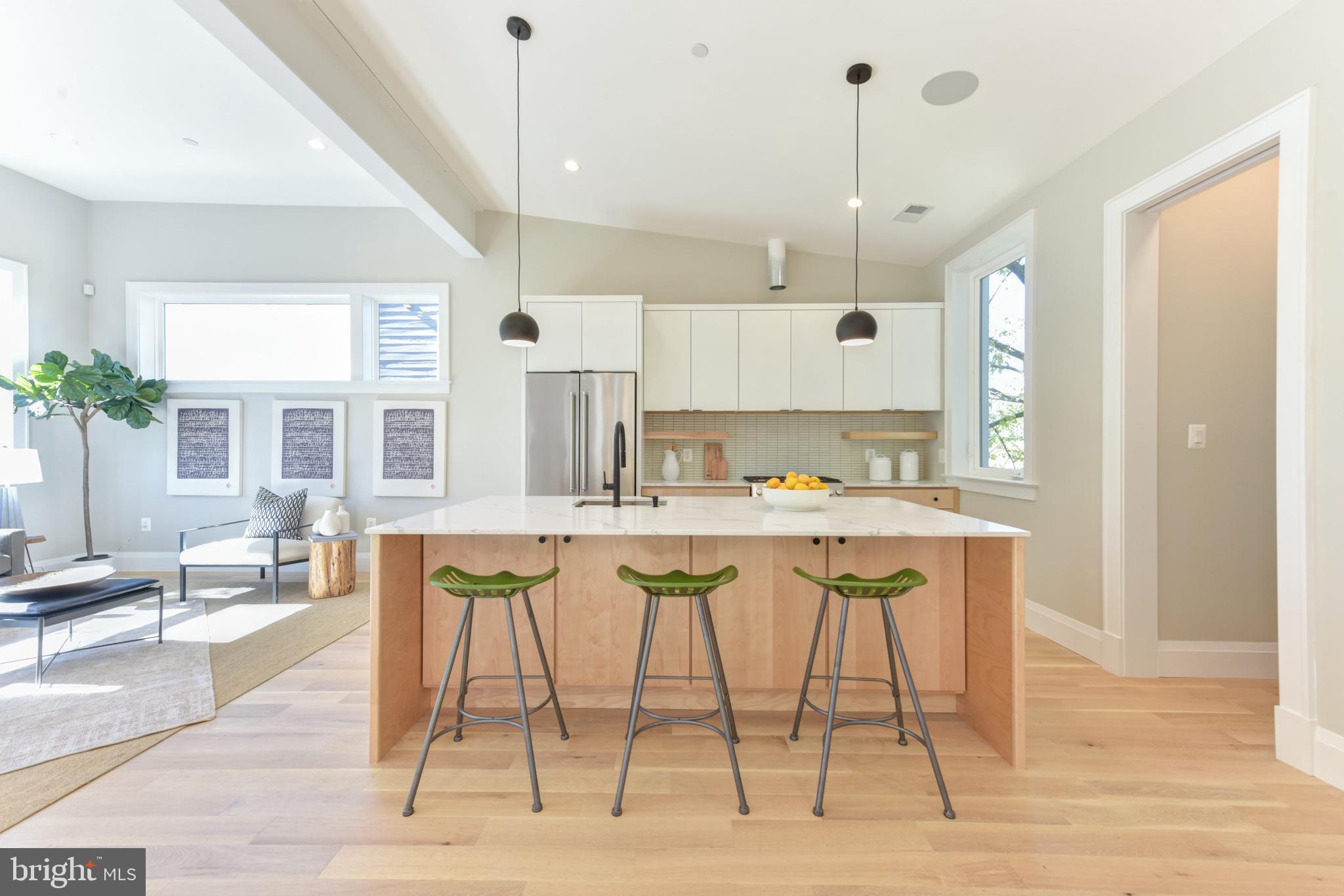 311 P Street Northwest, Unit 3 Washington, DC 20001 - Photo 6 of 26