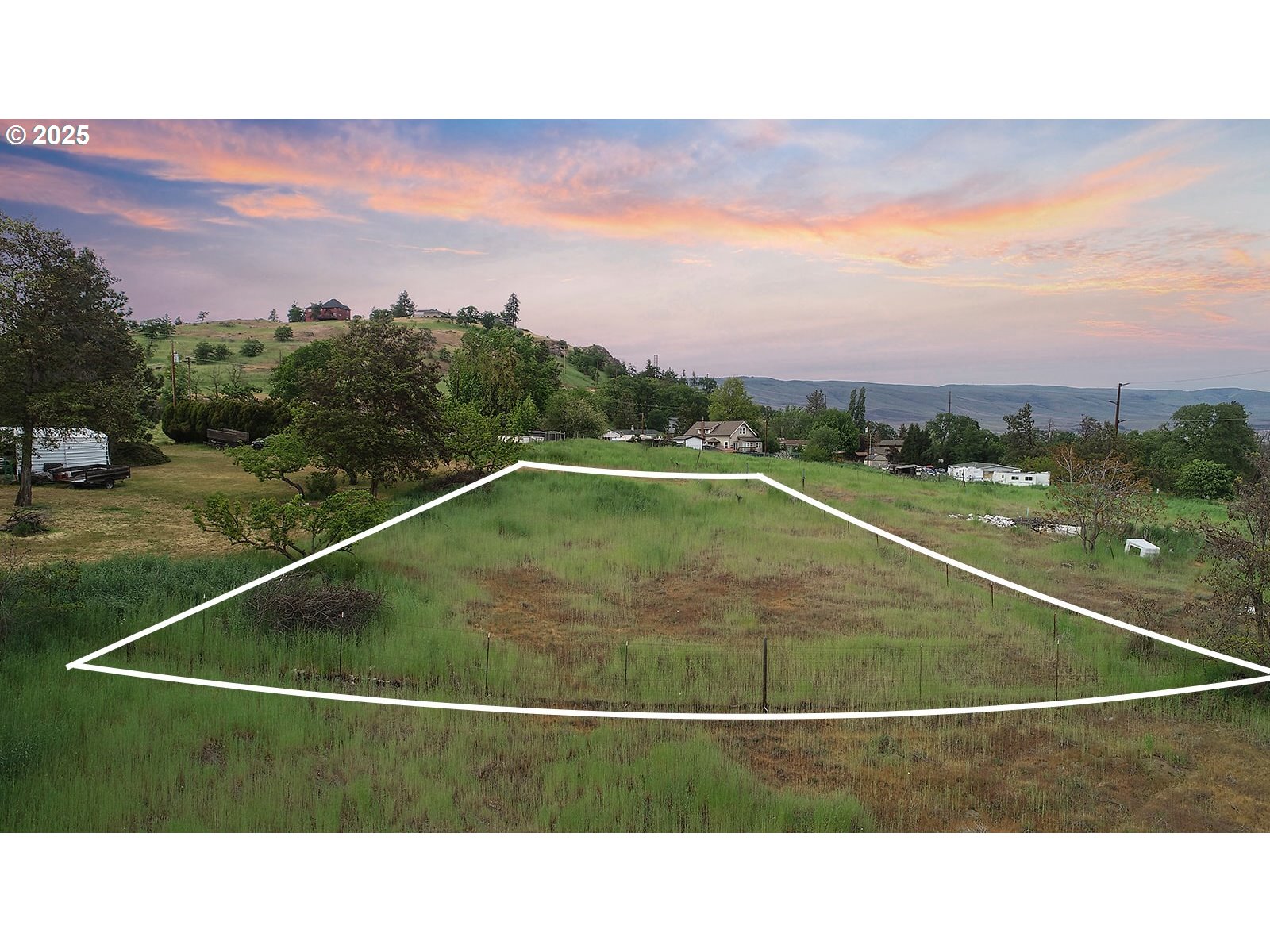 1832 Cherry Heights Road The Dalles, OR 97058 - Photo 2 of 21