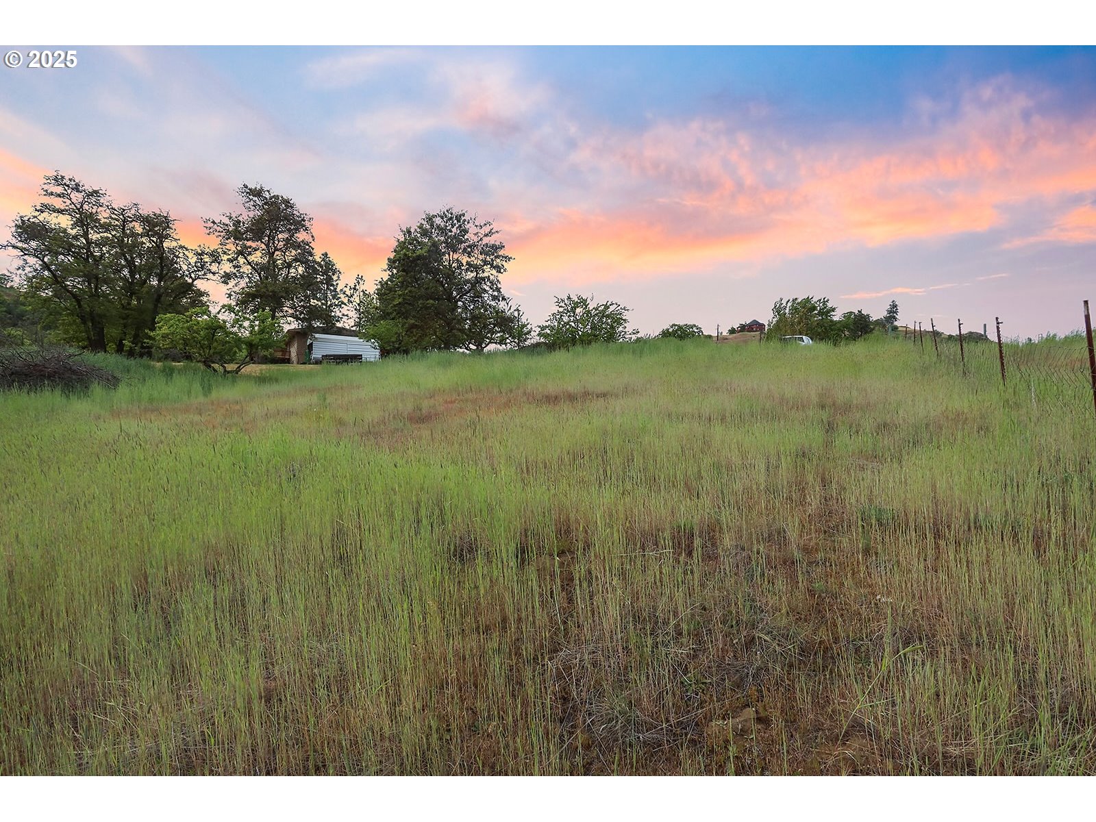 1832 Cherry Heights Road The Dalles, OR 97058 - Photo 5 of 21