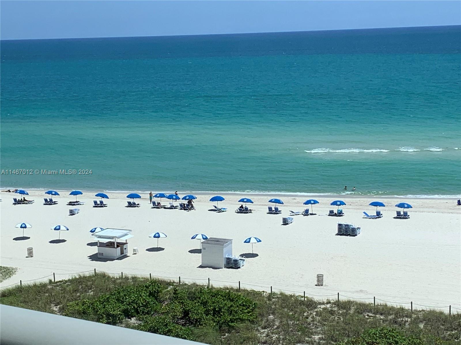 6039 Collins Avenue, Unit 1630 Miami Beach, FL 33140 - Photo 17 of 37