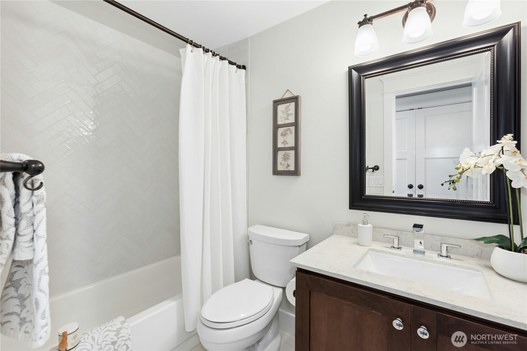 4909 Northeast 21st Street Renton, WA 98059 - Photo 25 of 40 Gallery Image 25