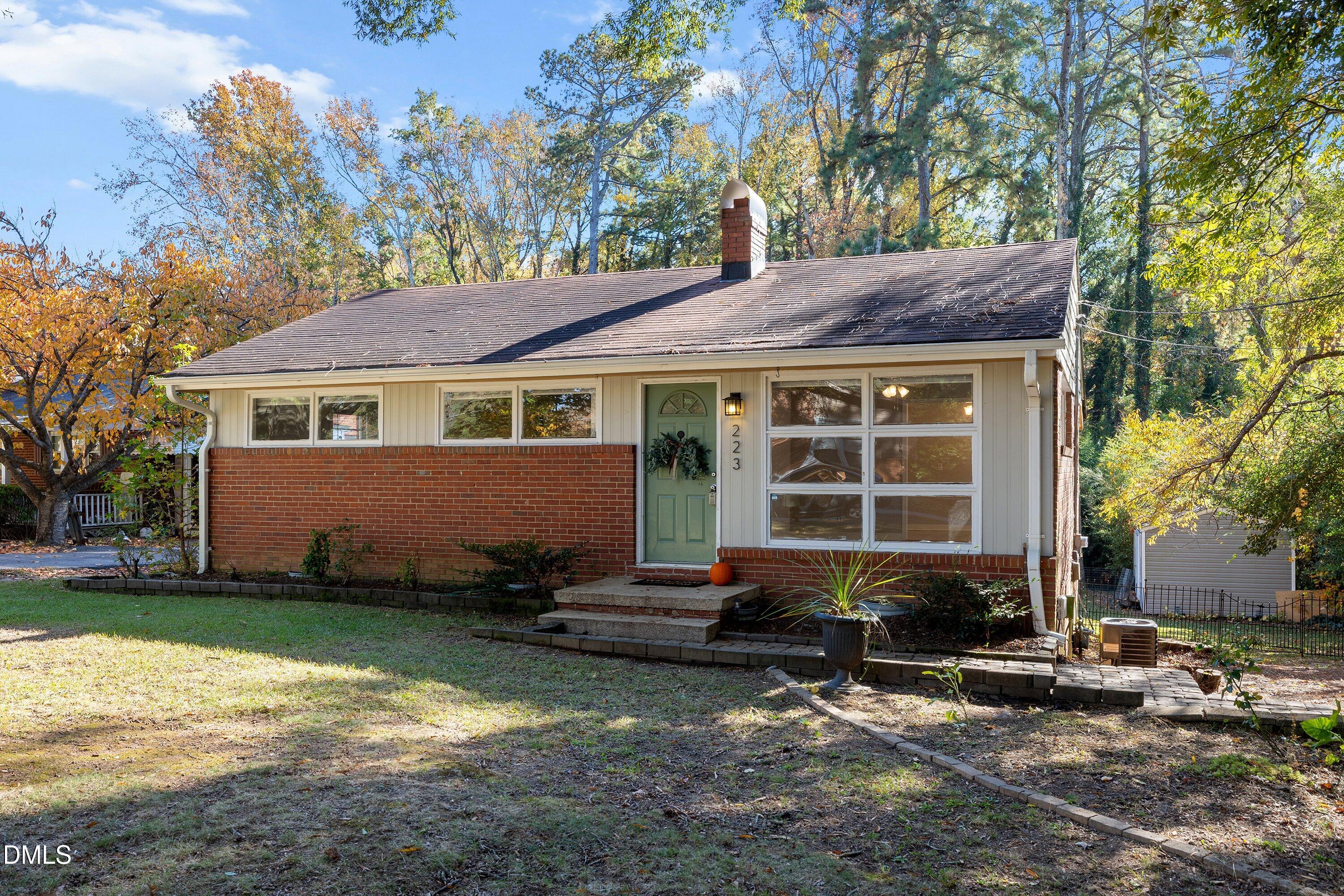 223 Adams Street Cary, NC 27513 - Photo 2 of 30 02-223 Adams_9715