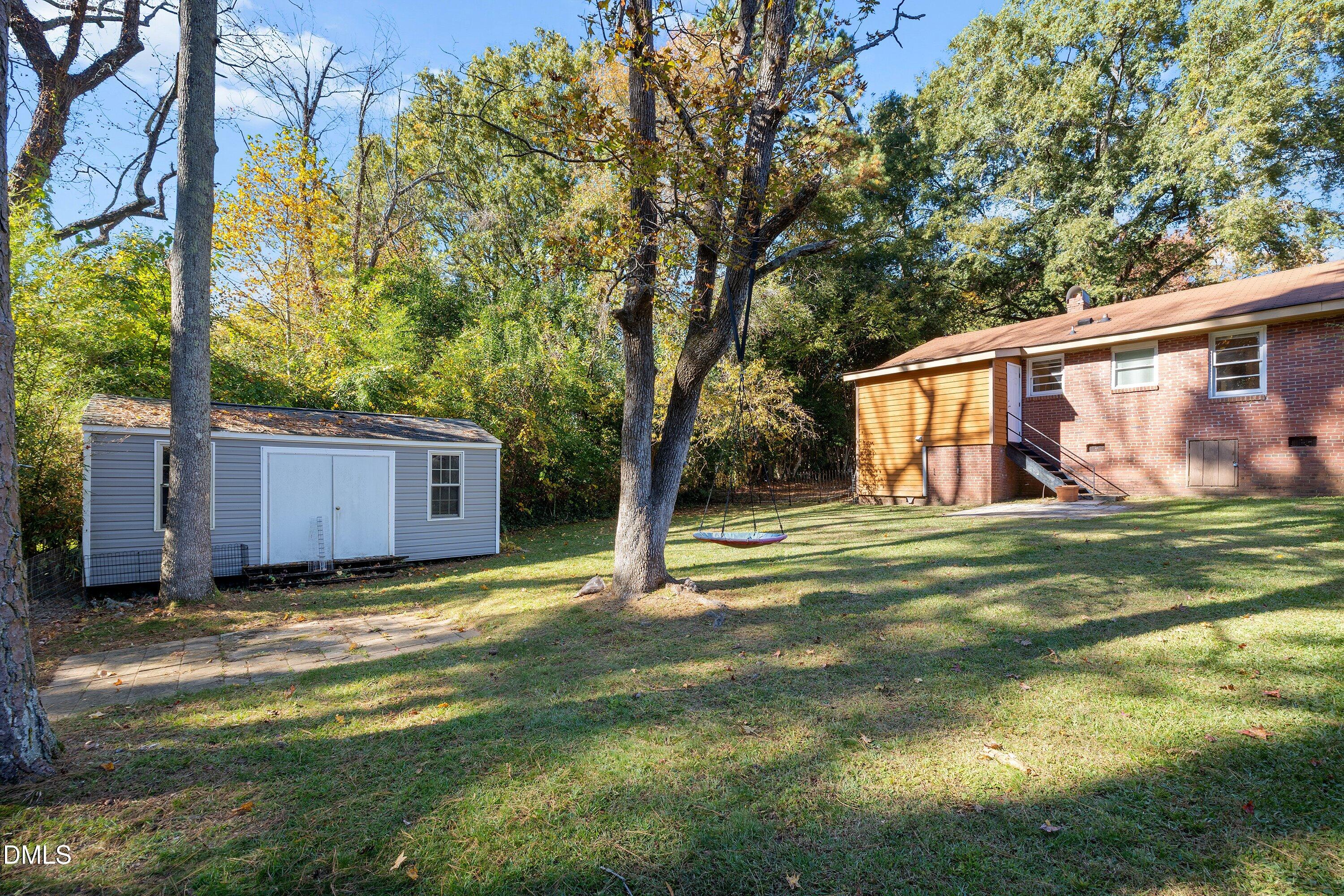 223 Adams Street Cary, NC 27513 - Photo 28 of 30 30-223 Adams_9709