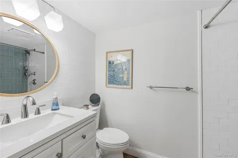 $699,999 | 228 8th Street, Bethpage, NY 11714