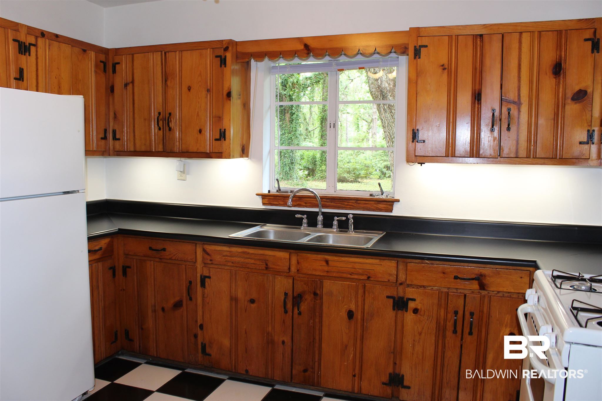 4208 Vega Drive Mobile, AL 36693 - Photo 8 of 12